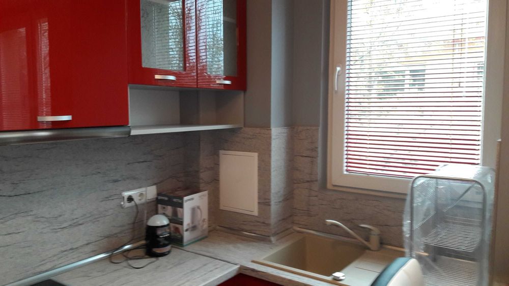 Дава се под наем Двустаен апартамент в Бургас, Меден рудник - зона Г - 51 кв.м за 578.34 € - Снимка #2