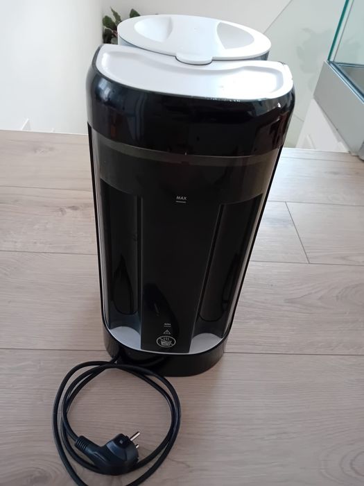 Vând aparat preparare lapte praf pentru bebeluși Baby Brezza Formula Pro Advanced