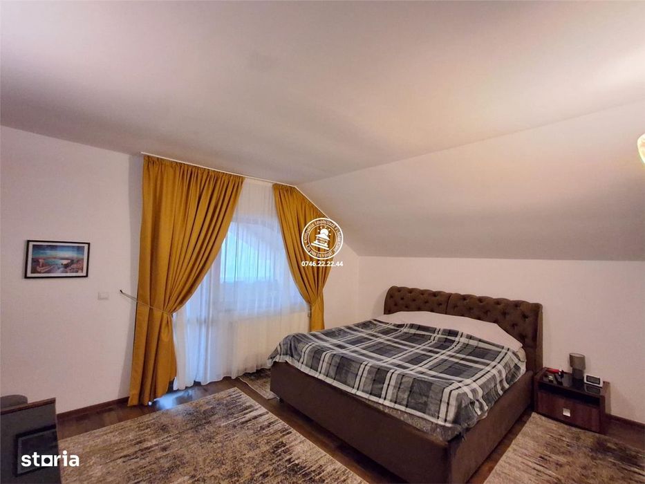 Vila de vanzare centru Valea Lupului