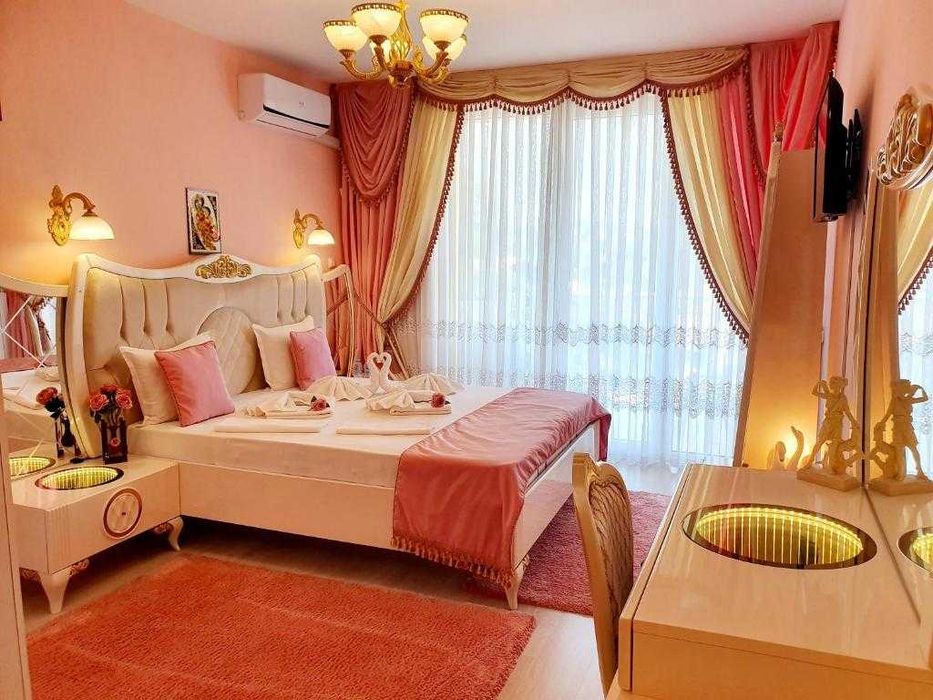 Дава се под наем Къща в Банкя - 800 кв.м за 612 € - Снимка #12