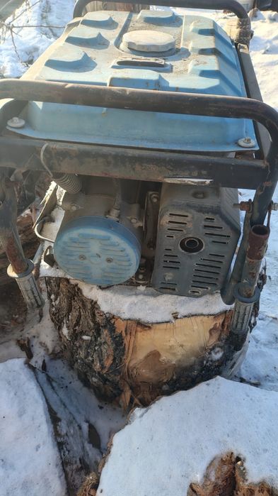 продам бензиновый генератор