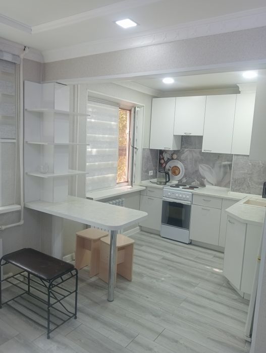 2 бөлмелі пәтер жалға беріледі