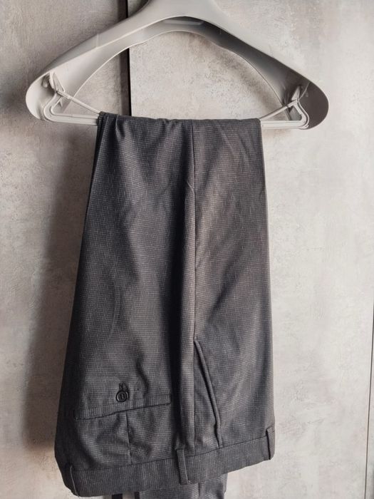 Продам мужской костюм