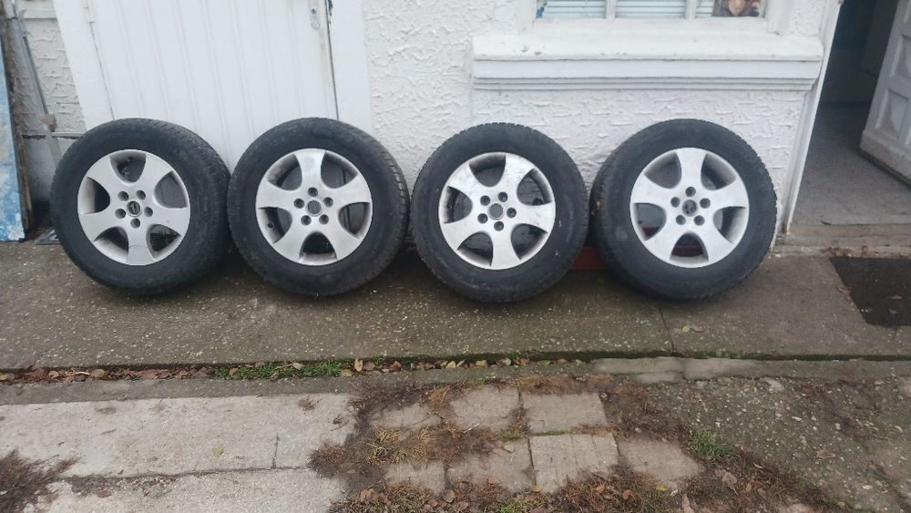 Anvelope pirelli sottozero 3, 215 65 16 cu jante aluminiu