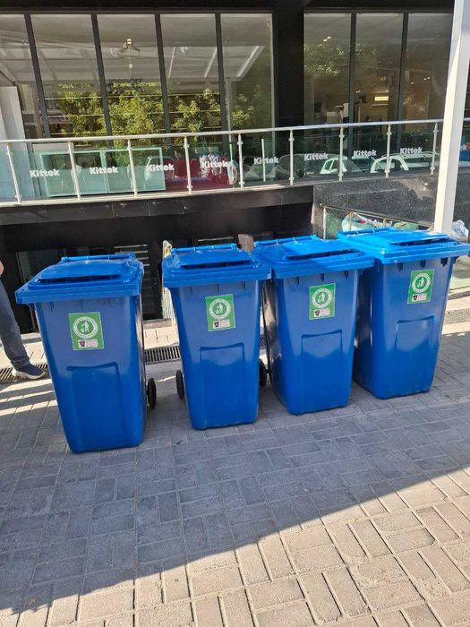 Мусорный бак и Уличний урна Метал Пластик Оценковка