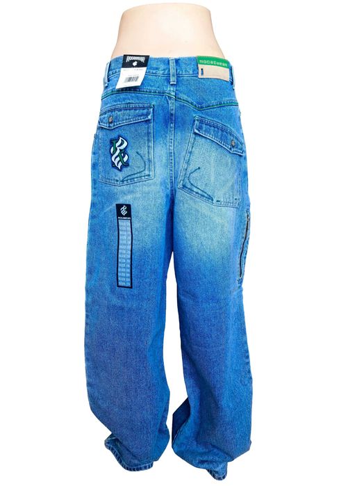 Продаются новые джинсы на подростков