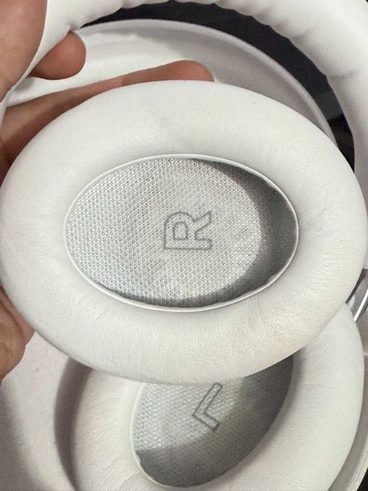Bose QuietComfort Ultra слушалки (2nd Gen) безжични бели