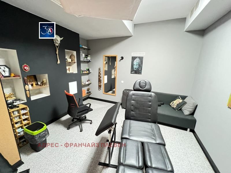 Продава се Магазин в Плевен, Идеален център - 92 кв.м за 761 €/кв.м - Снимка #2