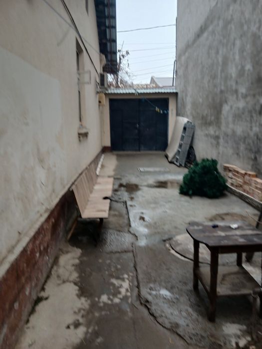 Продаётся участок, с домом.