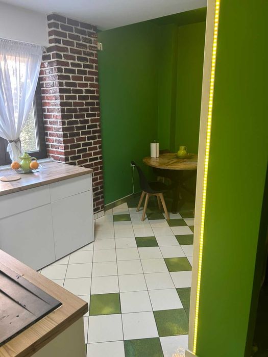 Apartament boem 2 camere | Bloc Zodiac, Calea Dorobanți (5 min metrou Romană) – Întreținere cu cost fix lunar
​Descriere:
