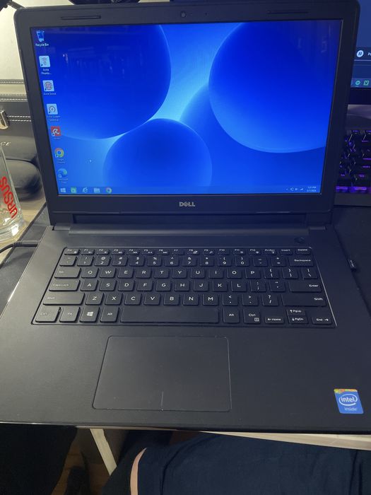 Laptop DELL Inspiron 14