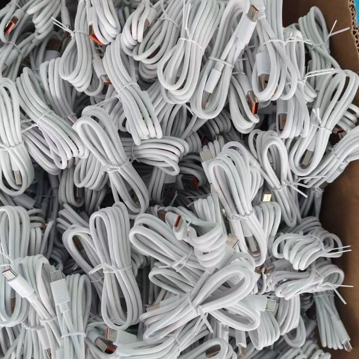 Zaryadnik kabel optom narxda (20 tadan ko'p sotiladi)