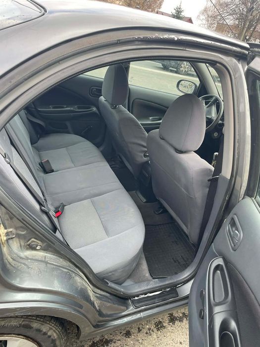 Vand nissan almera fiscal pe loc