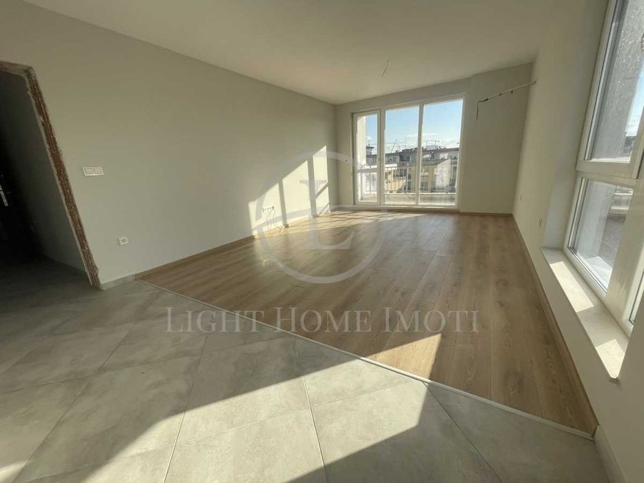 Продава се Тристаен апартамент в Пловдив, Христо Смирненски - 102 кв.м за 1500 €/кв.м - Снимка #2