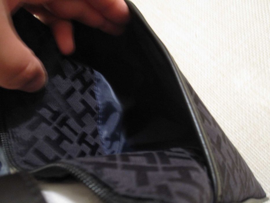 Оригинална чанта Tommy Hilfiger от USA