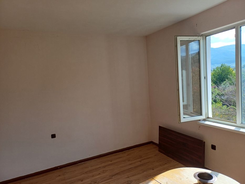 Дава се под наем Двустаен апартамент в Симитли - 50 кв.м за 15000 € - Снимка #4