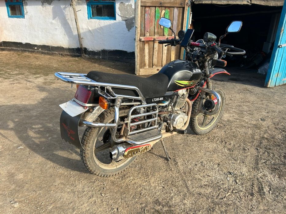 Продам мотоцикл лтм м9