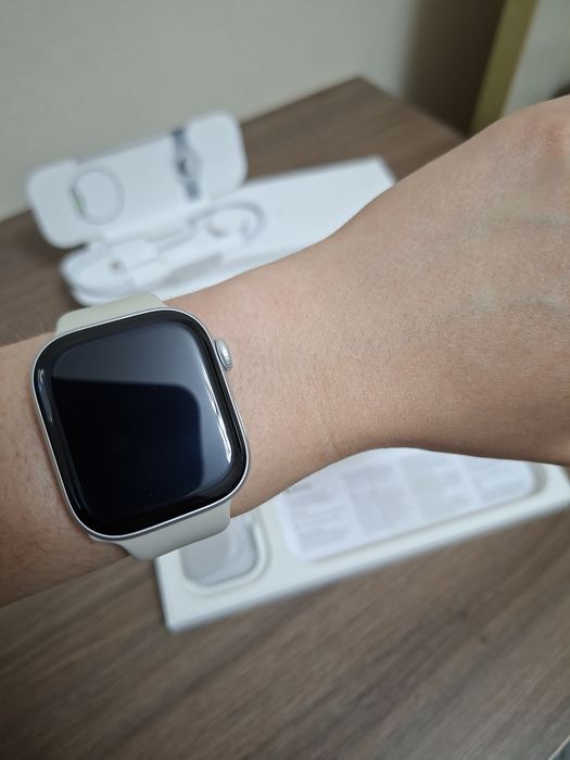 Apple watch S10 42мм