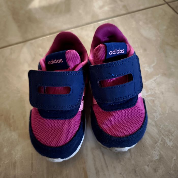Детски маратонки Адидас 22