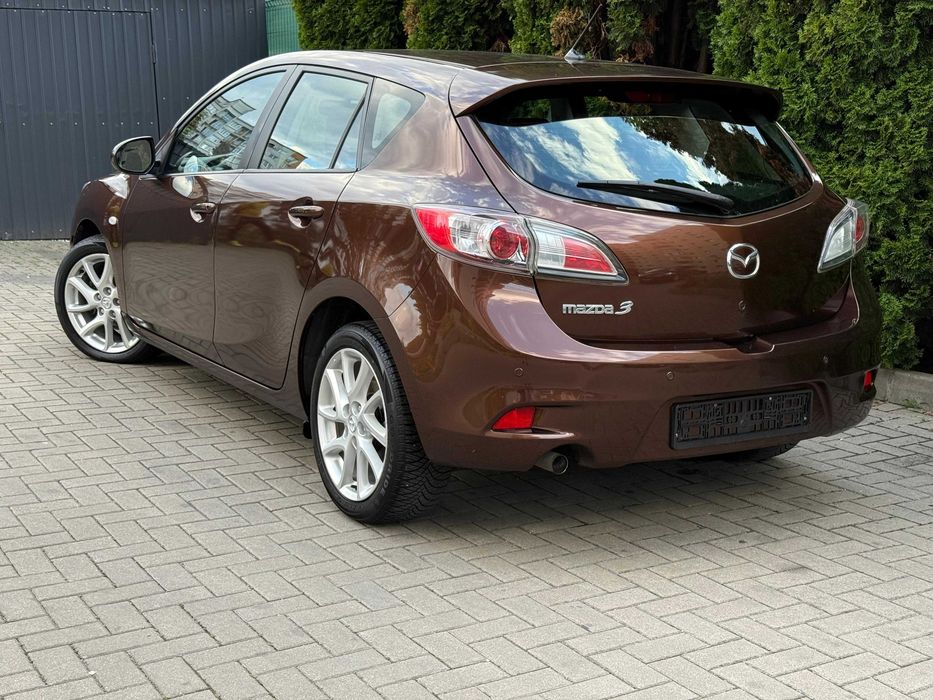 MAZDA 3 2011 — imagine 5