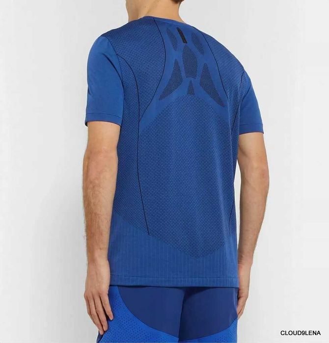 Under Armour Rush Seamless Heatgear Celliant мъжка тениска размер SM