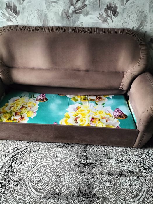 Продам мягкий уголок