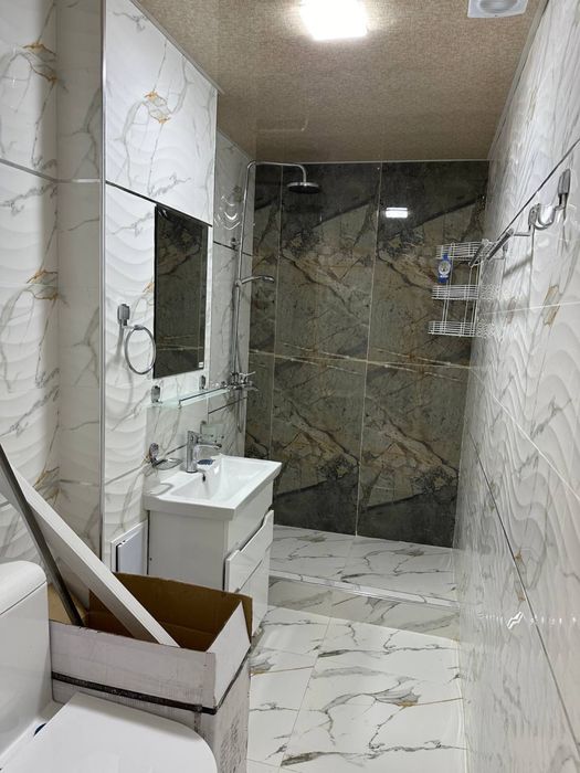 Вокзал.Сдаётся 3х комнатная Люкс в Новостройке.KARAVAN ,магазин