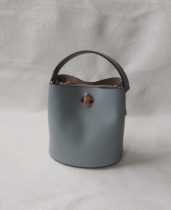 Най-добрите цени за годината!Furla Danae чанта