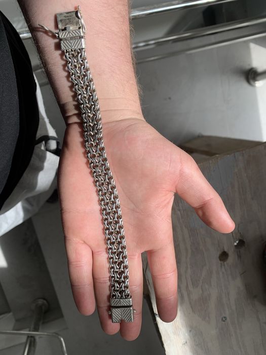 Продам браслет серебро 925 пробы