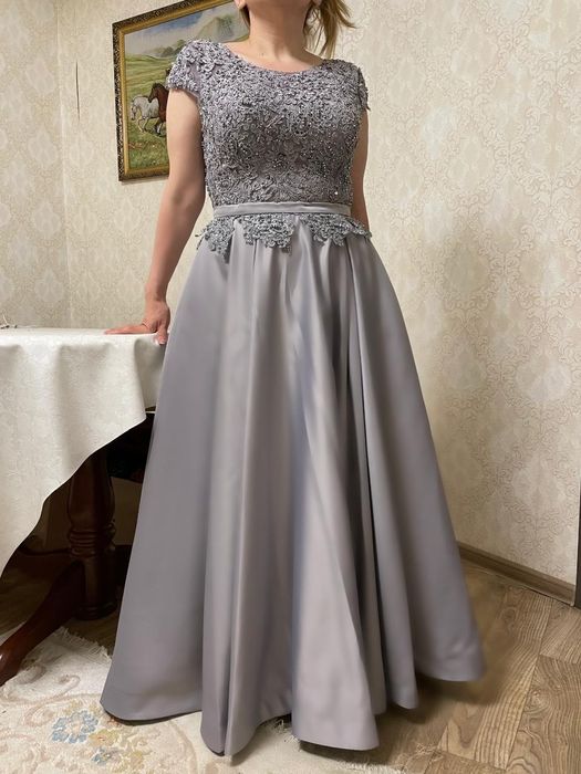 Вечернее  платье(новое)