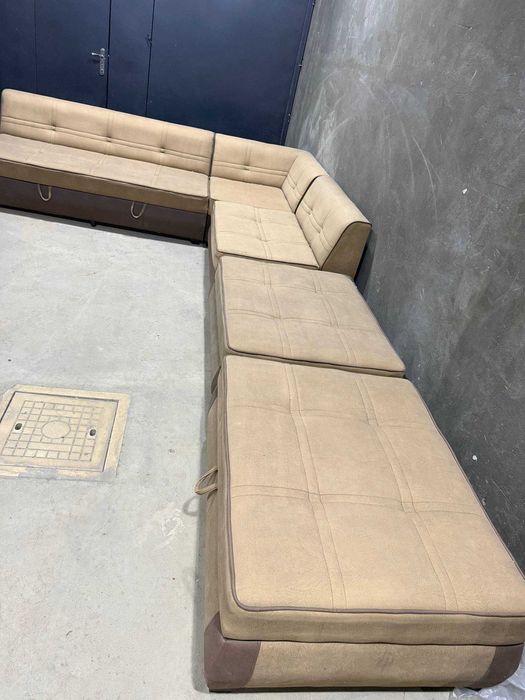 Mehmonxona / TV xona uchun mebel