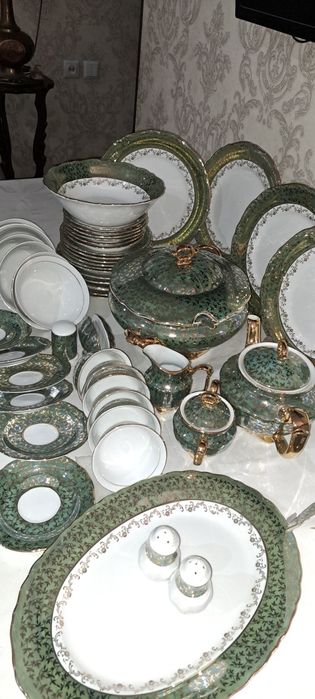 Чехословакия чайно_столовый сервиз на 6 персон  новый