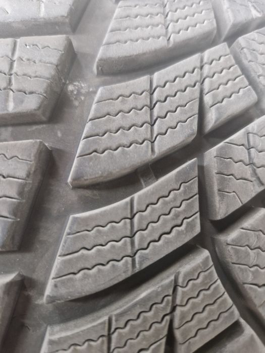 Anvelope Good Year 235/35r20