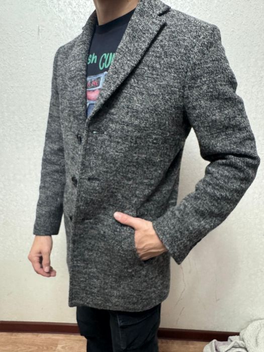 Продам кожанку и пальто