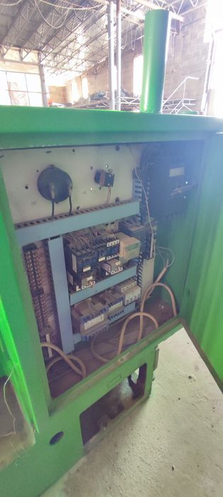 Токарный станок 1К62Д