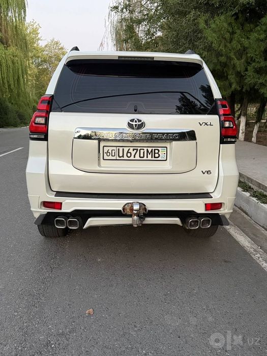 Toyota land cruiser prado