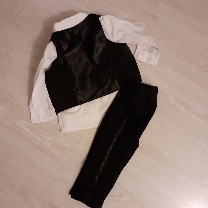 Costume/ vesta baieti