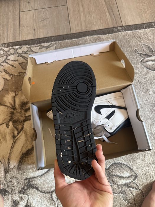 Vand jordan 1 42