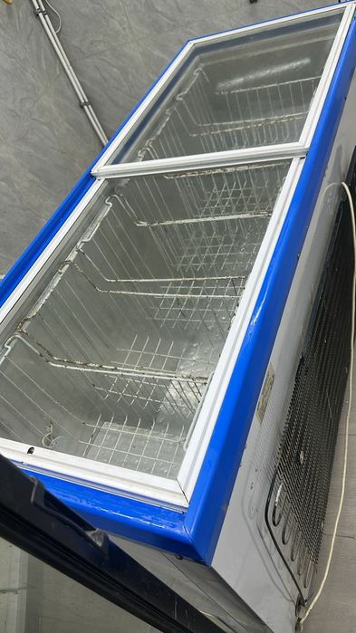 Продам морозильный лари и  холодильники