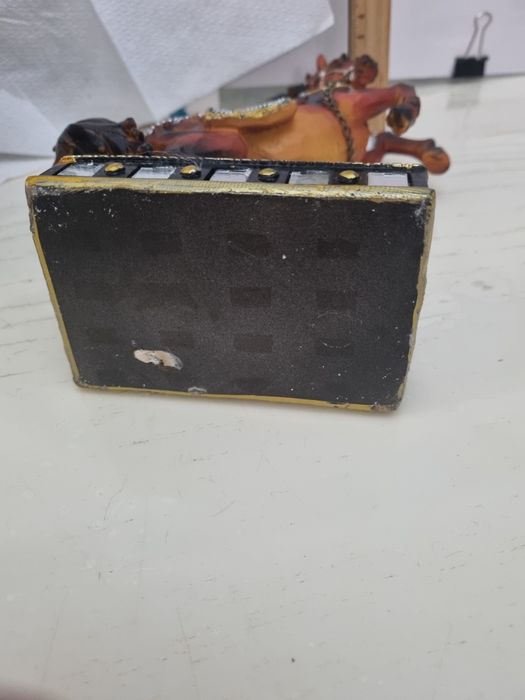 Статуэтка Вздыбленная Лошадь. С полки