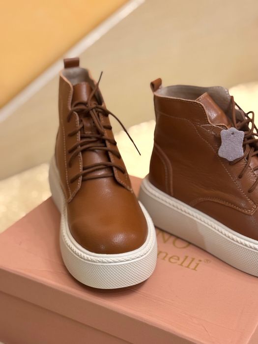 Боти естествена кожа