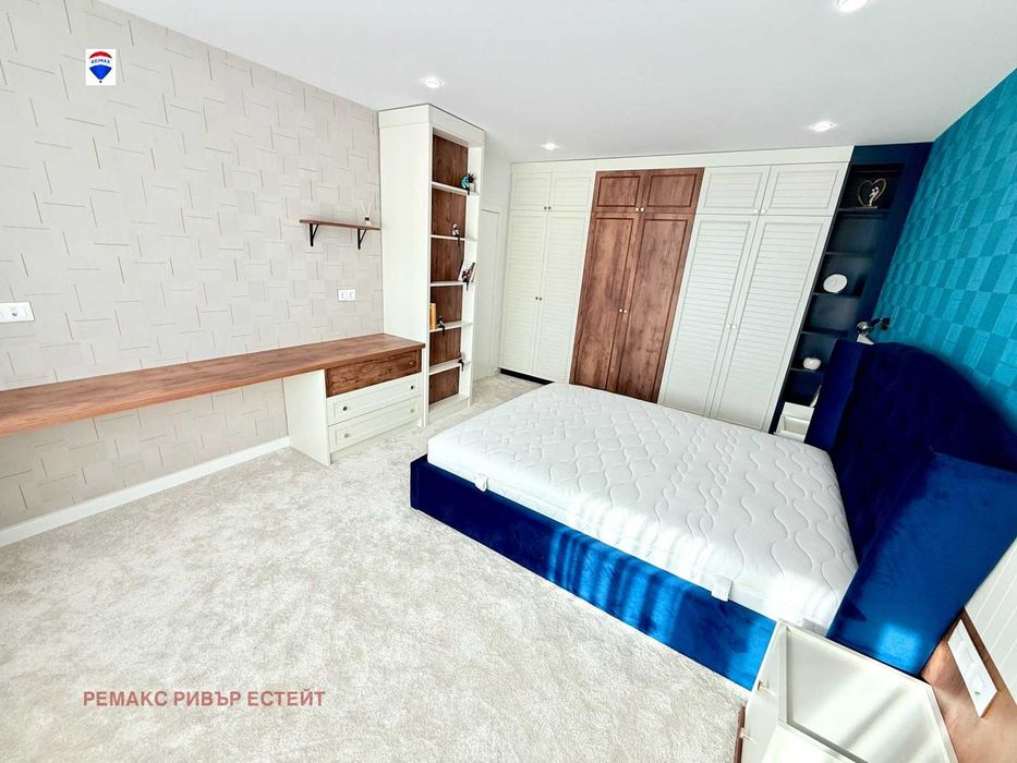 Продава се Двустаен апартамент в Русе, Здравец Изток - 62 кв.м за 1107 €/кв.м - Снимка #1