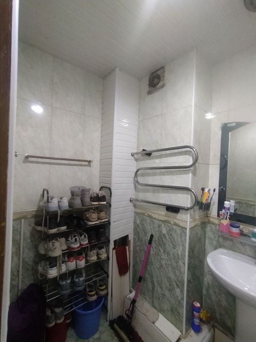 5 комнатная квартира на КАРАТАШ. Чорсу