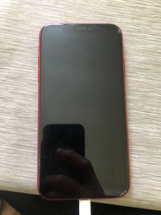 iPhone 11 RED 64