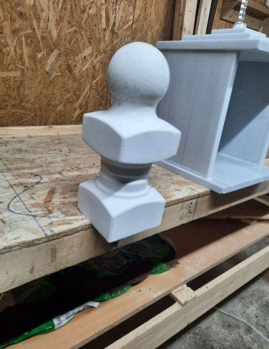 Cruci/monumente funerare vibrate