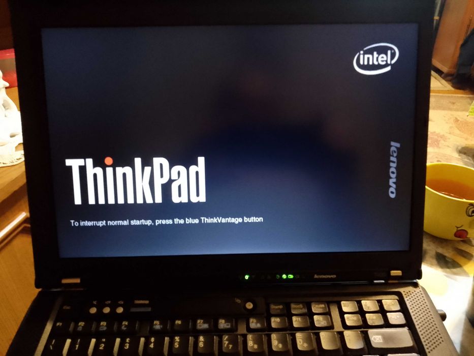 Lenovo T400 functional 150 fara incarcator
