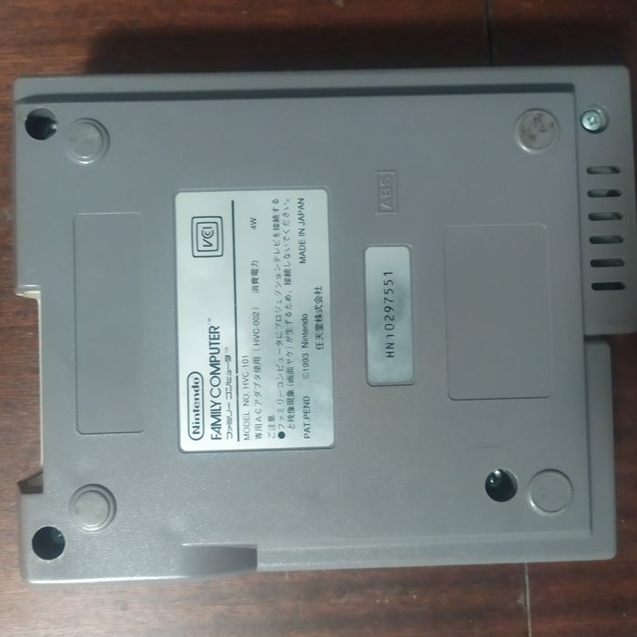 Приставка Famicom AV с 10 играми