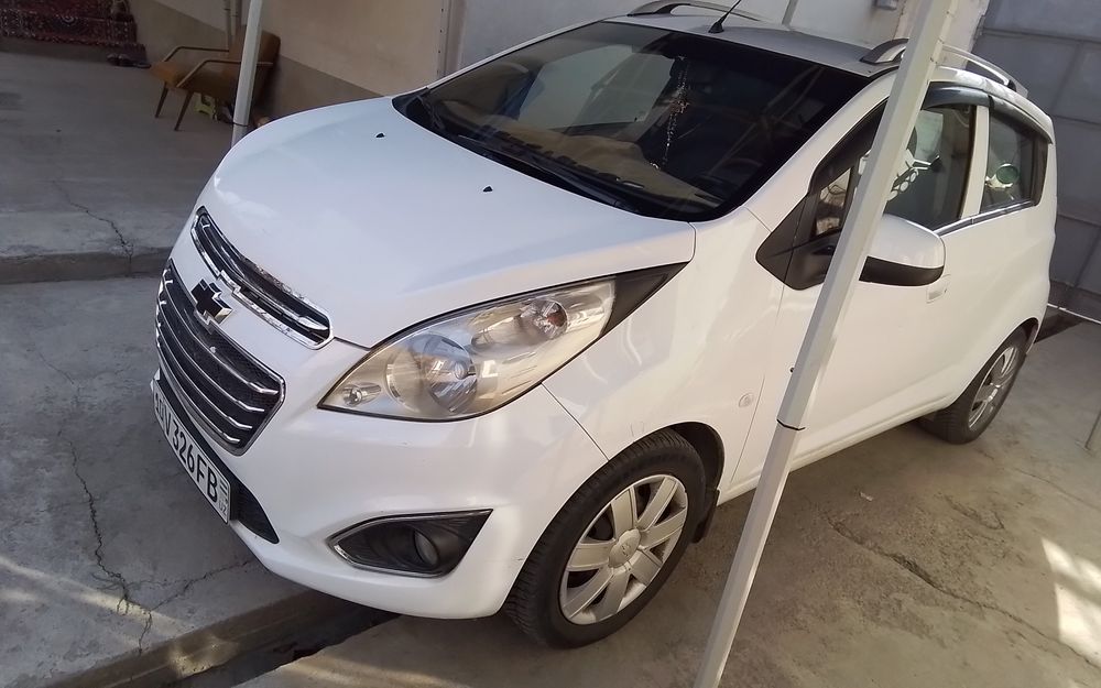 Срочна Спарк сотилади