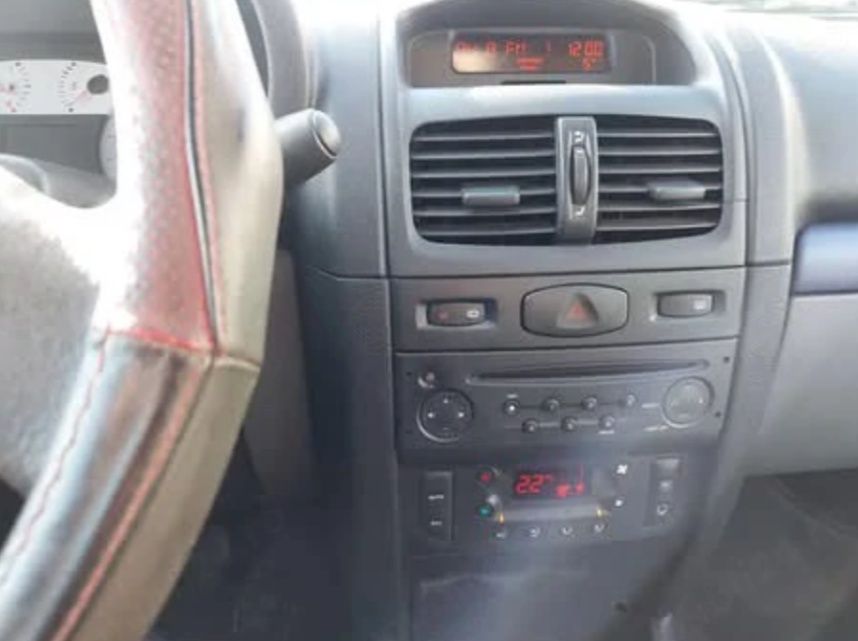 RENAULT Clio 2007 — imagine 4