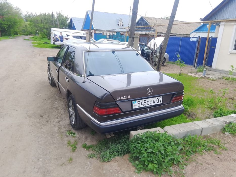 Авто мерс 124   Продам